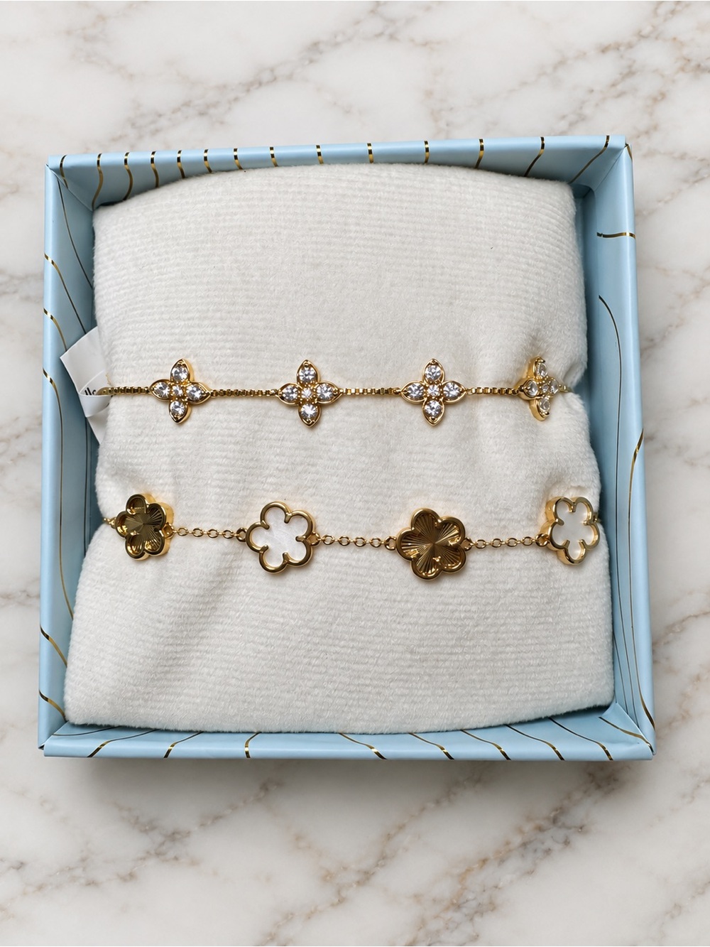 Mother of Pearl Floral Bracelet Set - Gold